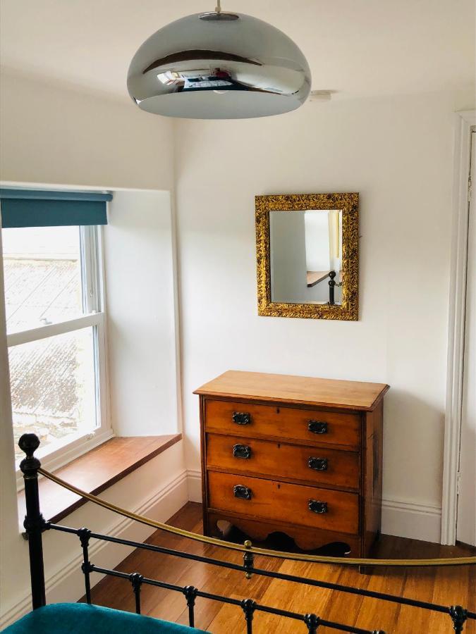Mount Cottage Newcastle Emlyn Ngoại thất bức ảnh