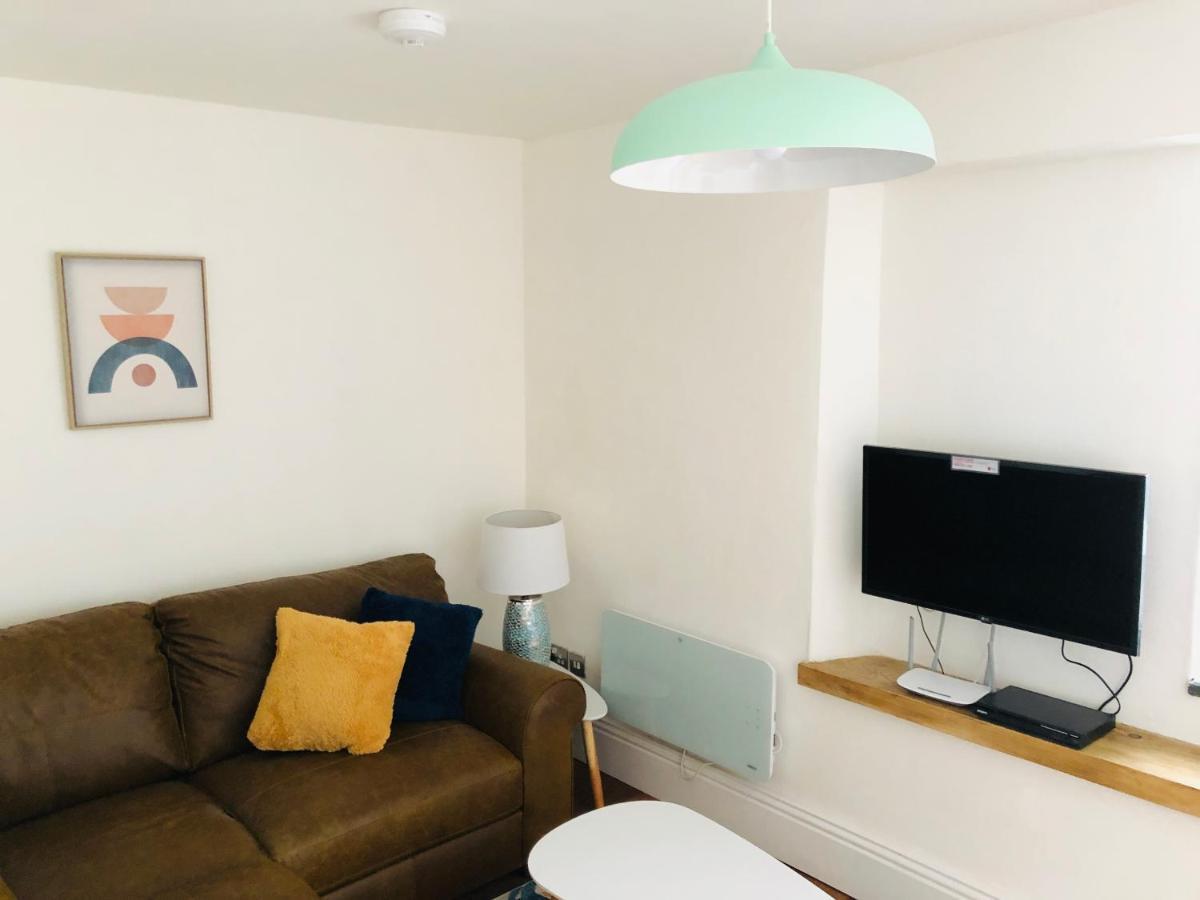 Mount Cottage Newcastle Emlyn Ngoại thất bức ảnh
